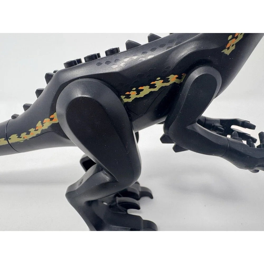 LEGO Jurassic World Black Indoraptor indo01 Dinosaur Figure 75930